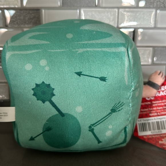 Dungeons & Dragons  GELATINOUS CUBE Plush / Limited  Edition - Rare / BRAND NEW - Picture 4 of 14